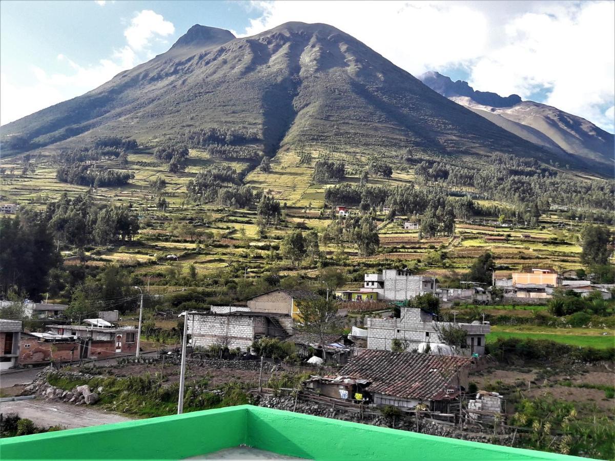 Green House Araque Inn Отавало Экстерьер фото